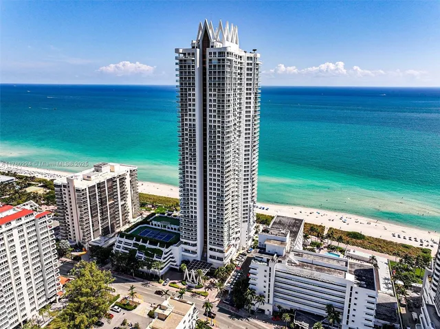 $13,000 | 6365 Collins Avenue, Unit 1903, Miami Beach, FL 33141