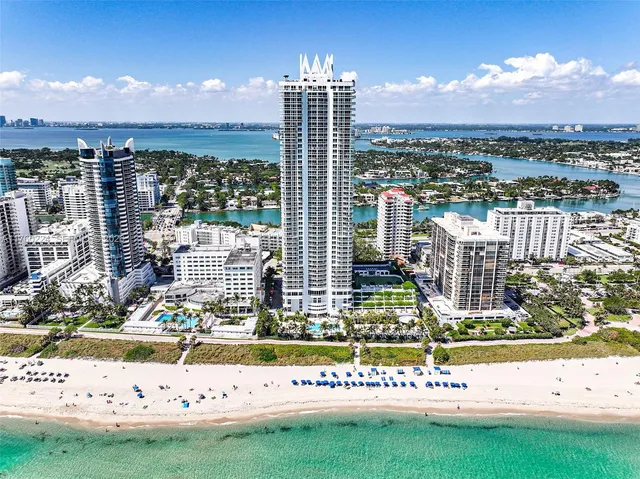 $10,000 | 6365 Collins Avenue, Unit 1903, Miami Beach, FL 33141