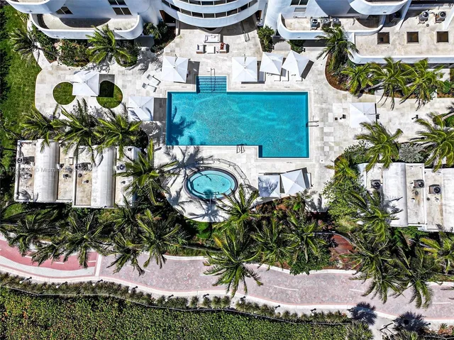 $13,000 | 6365 Collins Avenue, Unit 1903, Miami Beach, FL 33141