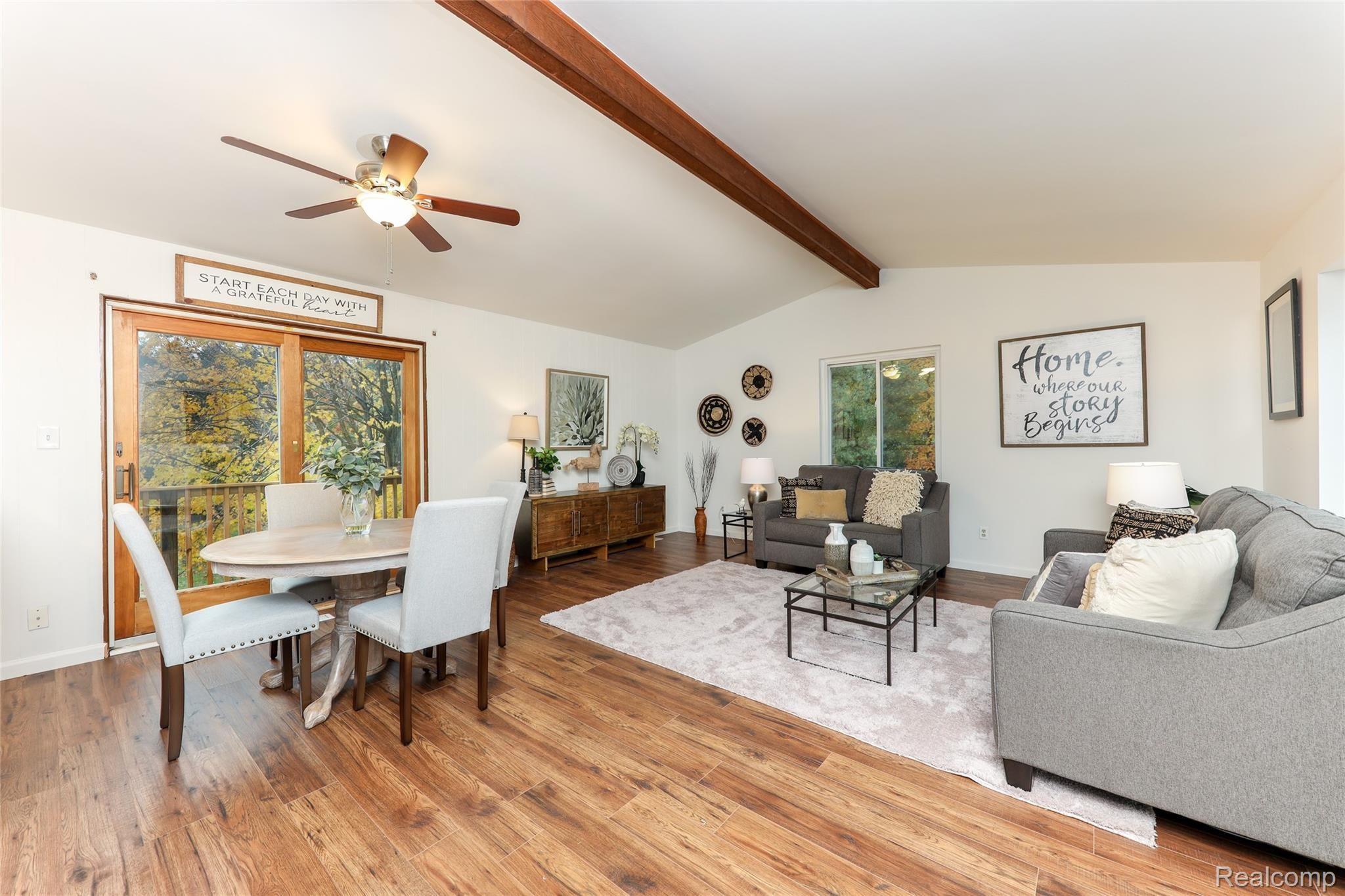 10530 Hall Road Whitmore Lake, MI 48189 - Photo 5 of 54 141.jpg