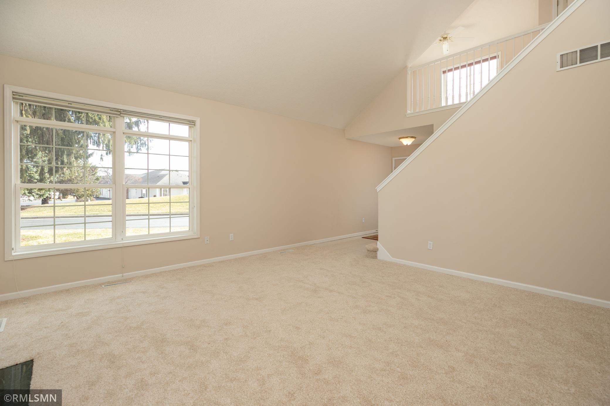 1951 Waterford Place Southwest Rochester, MN 55902 - Photo 5 of 27 Gallery Image 5