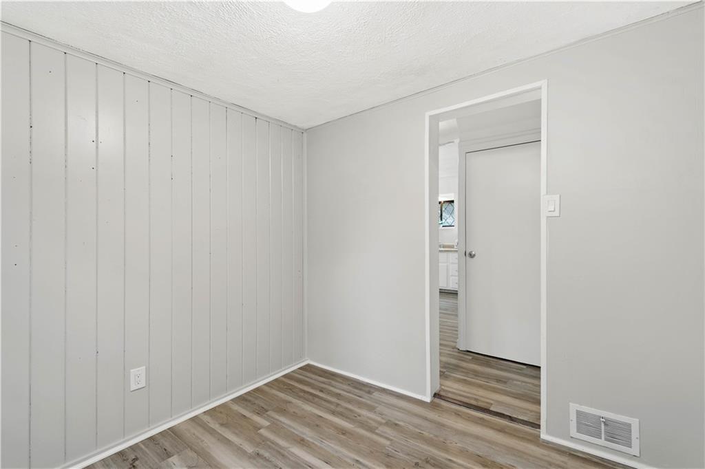 46 1/2 Ruth Street Pittsburgh, PA 15211 - Photo 12 of 16 Gallery Image 12