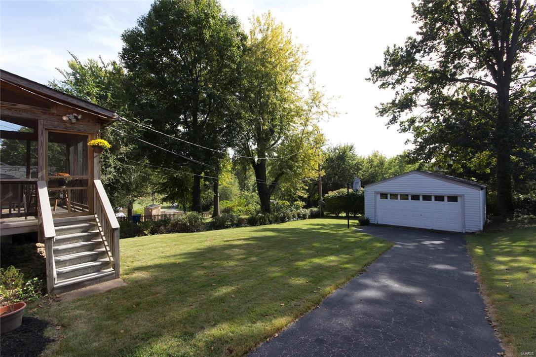 8060 Audrain Drive St. Louis, MO 63121 - Photo 28 of 29