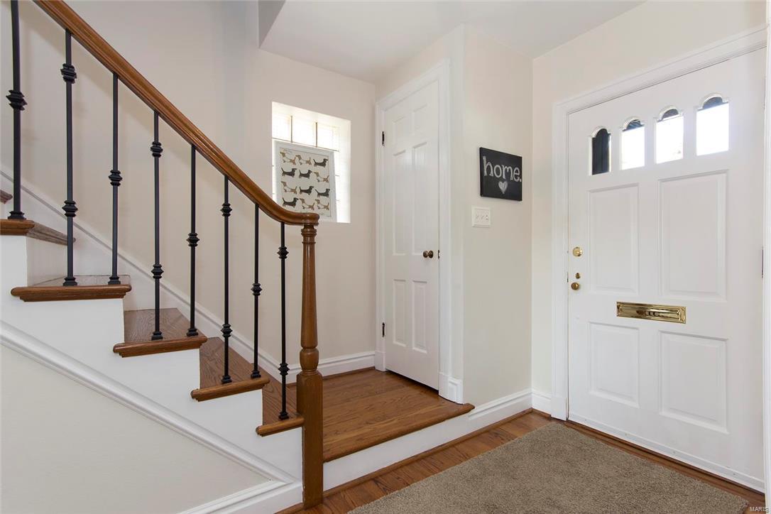 8060 Audrain Drive St. Louis, MO 63121 - Photo 3 of 29