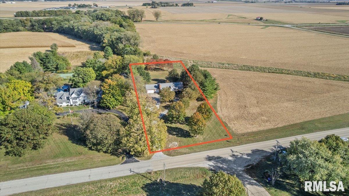 800 South Walnut Street Rochester, IL 62563 - Photo 9 of 11