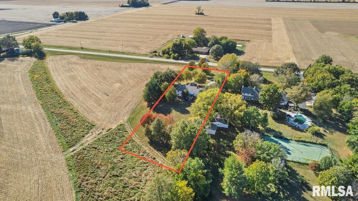 800 South Walnut Street Rochester, IL 62563 - Photo 10 of 11