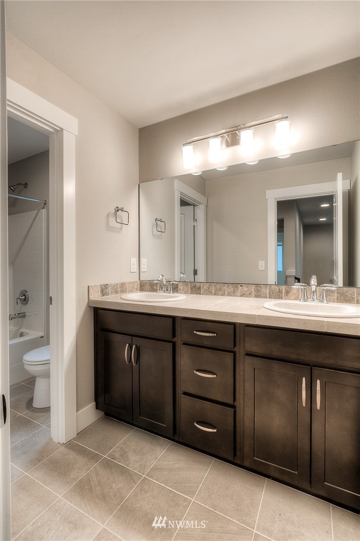 17602 115th Place Southeast, Unit 16 Renton, WA 98055 - Photo 17 of 20 Gallery Image 17