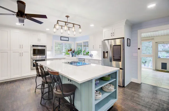 $1,150,000 | 123 Pelzer Drive, Summerville, SC 29485