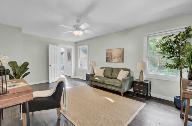 $1,150,000 | 123 Pelzer Drive, Summerville, SC 29485