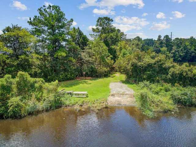 $1,150,000 | 123 Pelzer Drive, Summerville, SC 29485