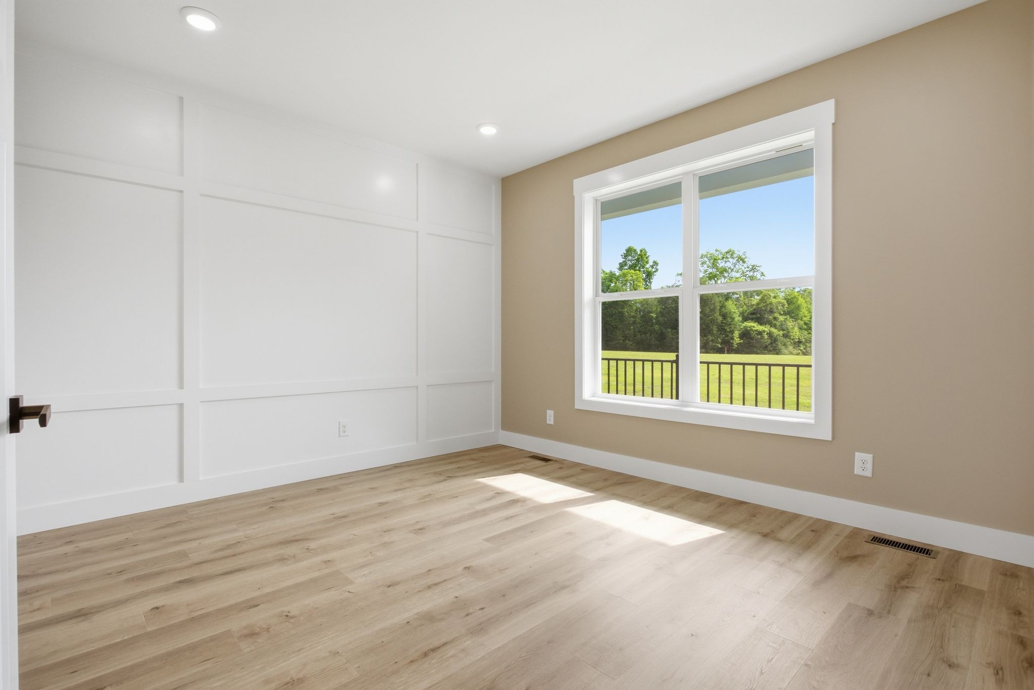 3319 Booker Ridge Road Mount Pleasant, TN 38474 - Photo 28 of 51 a view of an empty room with a window