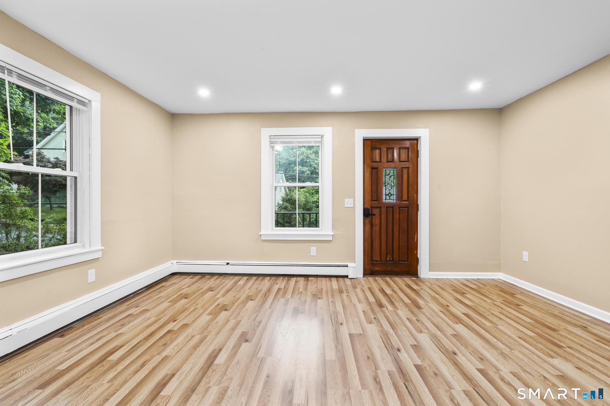 137 High Street Vernon, CT 06066 - Photo 13 of 37