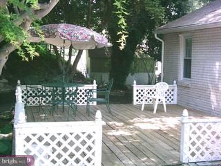 499 Irish Road Berwyn, PA 19312 - Photo 2 of 3