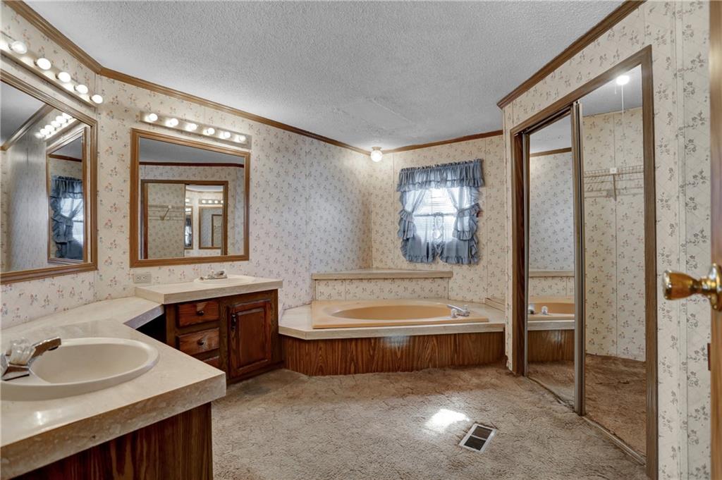 8517 West Old Fort Road Fortville, IN 46040 - Photo 15 of 44 Gallery Image 15