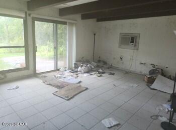 546 Ruth Street Port Orange, FL 32127 - Photo 7 of 8 Living Room