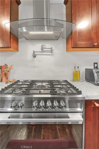 a close view of stove