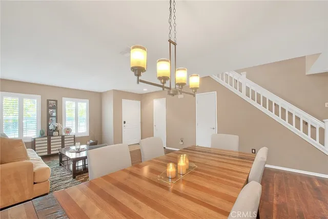 a view of a livingroom with furniture and window