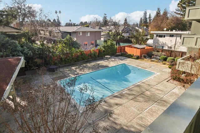 $440,000 | 1458 Hudson Street, Unit 207, Redwood City, CA 94061