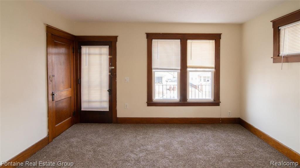35335 Chestnut Street Wayne, MI 48184 - Photo 14 of 30
