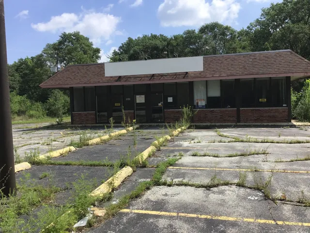 $295,000 | 1645 Western Avenue, Chicago Heights, IL 60411