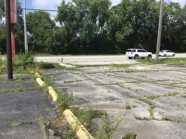 $295,000 | 1645 Western Avenue, Chicago Heights, IL 60411