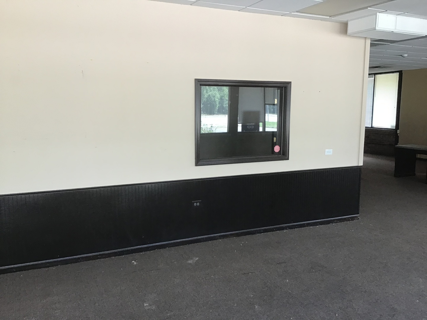 1645 Western Avenue Chicago Heights, IL 60411 - Photo 13 of 20 an empty room with mirror on the wall