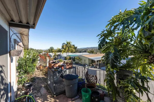 a view of an outdoor space