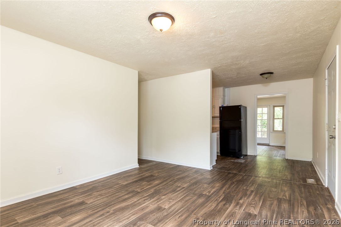 205 South 7th Street Spring Lake, NC 28390 - Photo 4 of 26