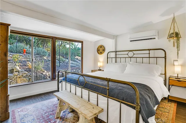 $7,000 | 110 Box Canyon Road, Canoga Park, CA 91304