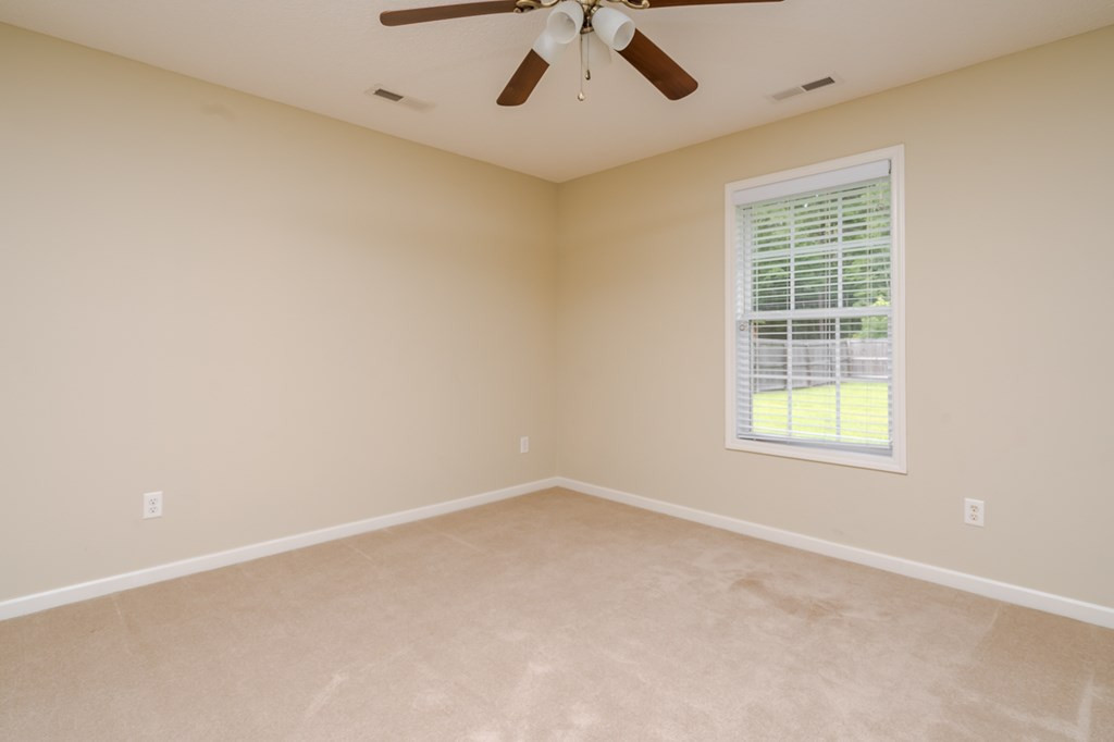 2085 Hobbit Way Sumter, SC 29153 - Photo 16 of 27 Gallery Image 16