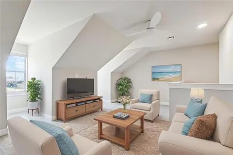 $315,000 | 16 Nouveau Lane West, Metairie, LA 70003
