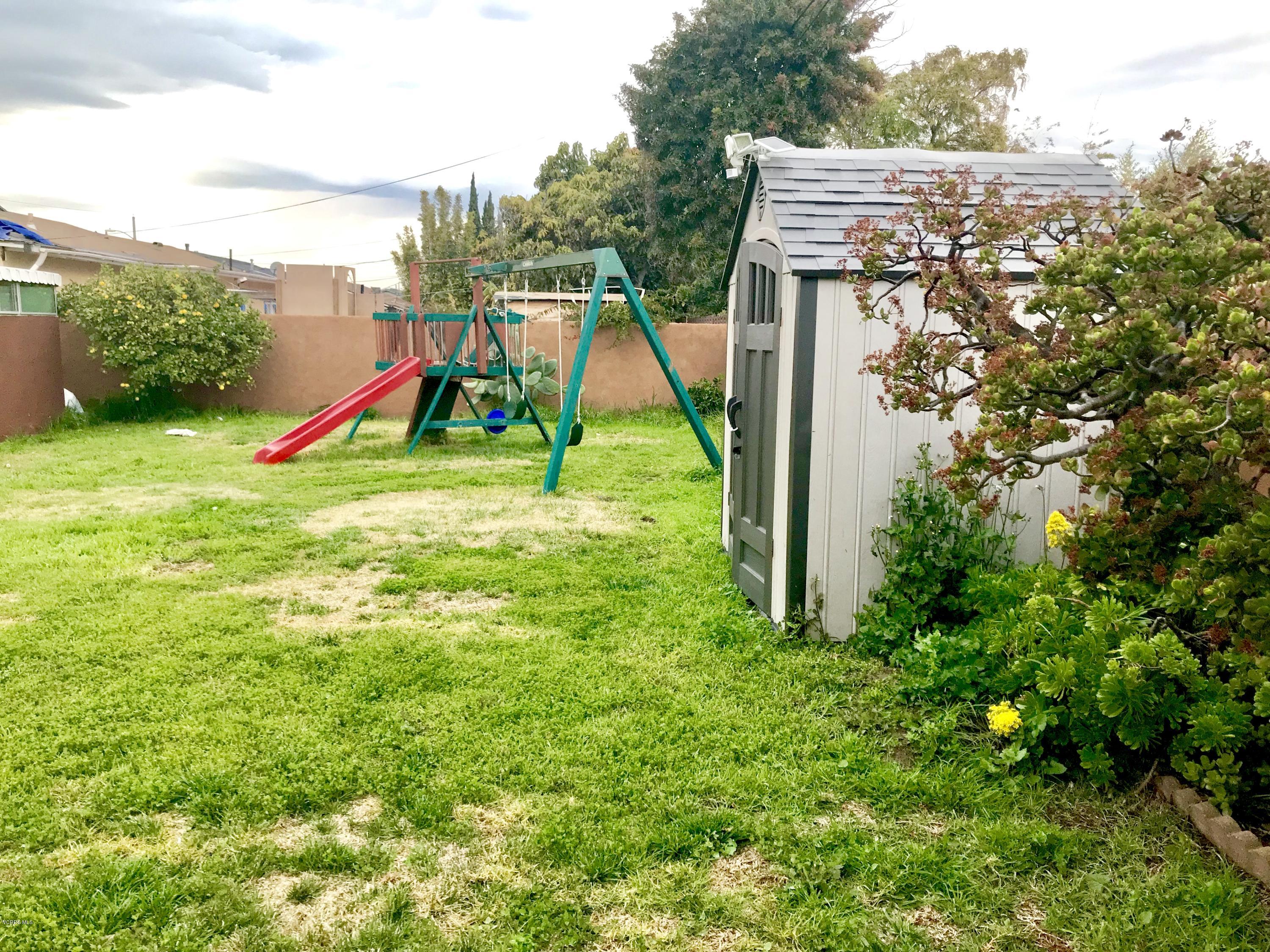 4010 South J Street Oxnard, CA 93033 - Photo 13 of 18 a view of outdoor space