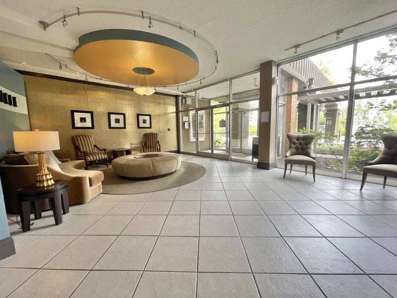 1131 Stringers Ridge Road, Unit 15B Chattanooga, TN 37405 - Photo 4 of 23 Pinnacle