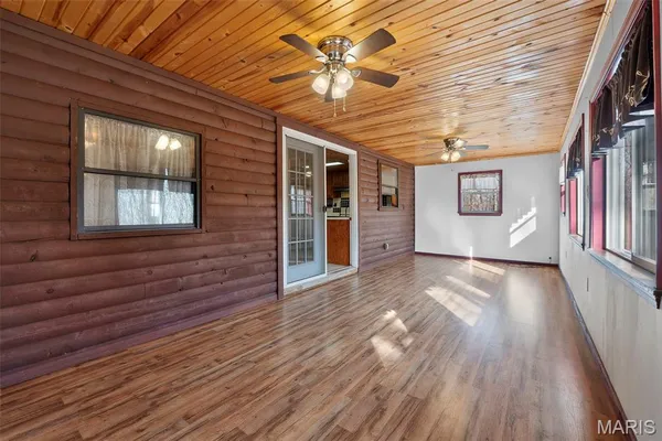 $499,000 | 211 Whispering Hills Lane, Wappapello, MO 63966