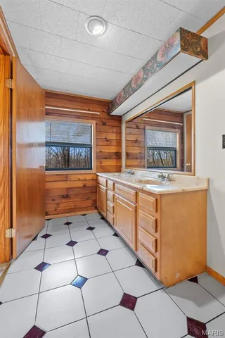 $559,000 | 211 Whispering Hills Lane, Wappapello, MO 63966