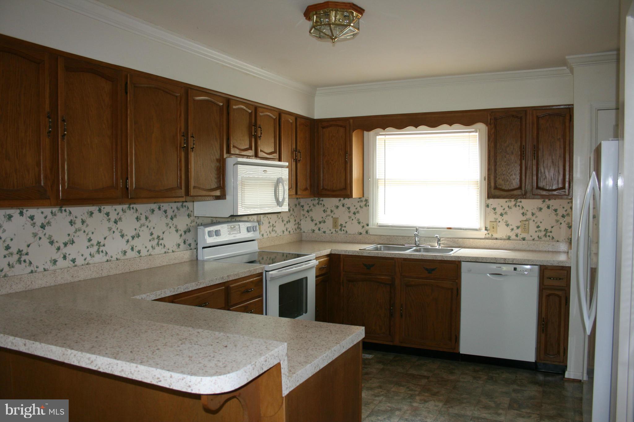 346 Lone Oak Road Ranson, WV 25438 - Photo 15 of 18 Kitchen