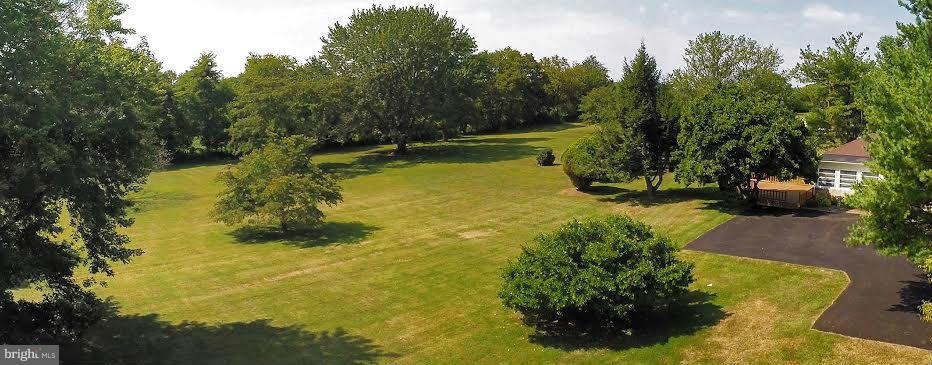 346 Lone Oak Road Ranson, WV 25438 - Photo 8 of 18 Backyard