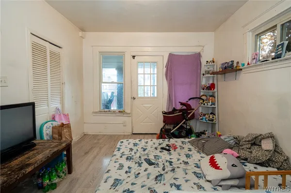 $235,000 | 1158 Ontario Avenue, Niagara Falls, NY 14305