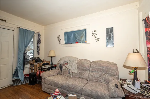 $235,000 | 1158 Ontario Avenue, Niagara Falls, NY 14305