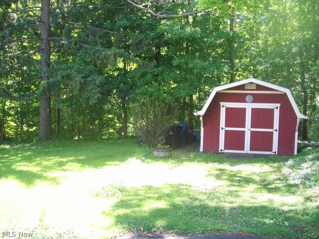 2736 Rockefeller Road Willoughby Hills, OH 44092 - Photo 10 of 22 STORAGE SHED