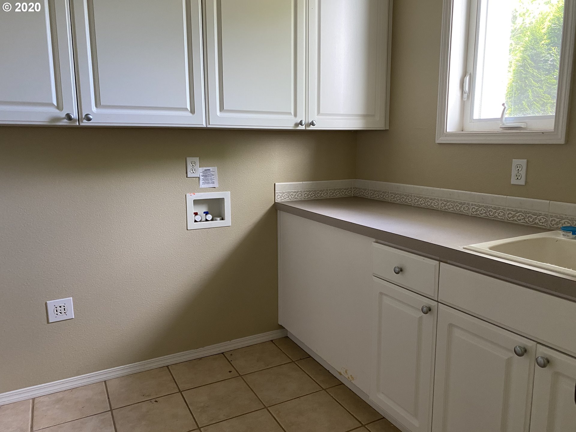 18478 South Walker Road Oregon City, OR 97045 - Photo 17 of 22 Gallery Image 17