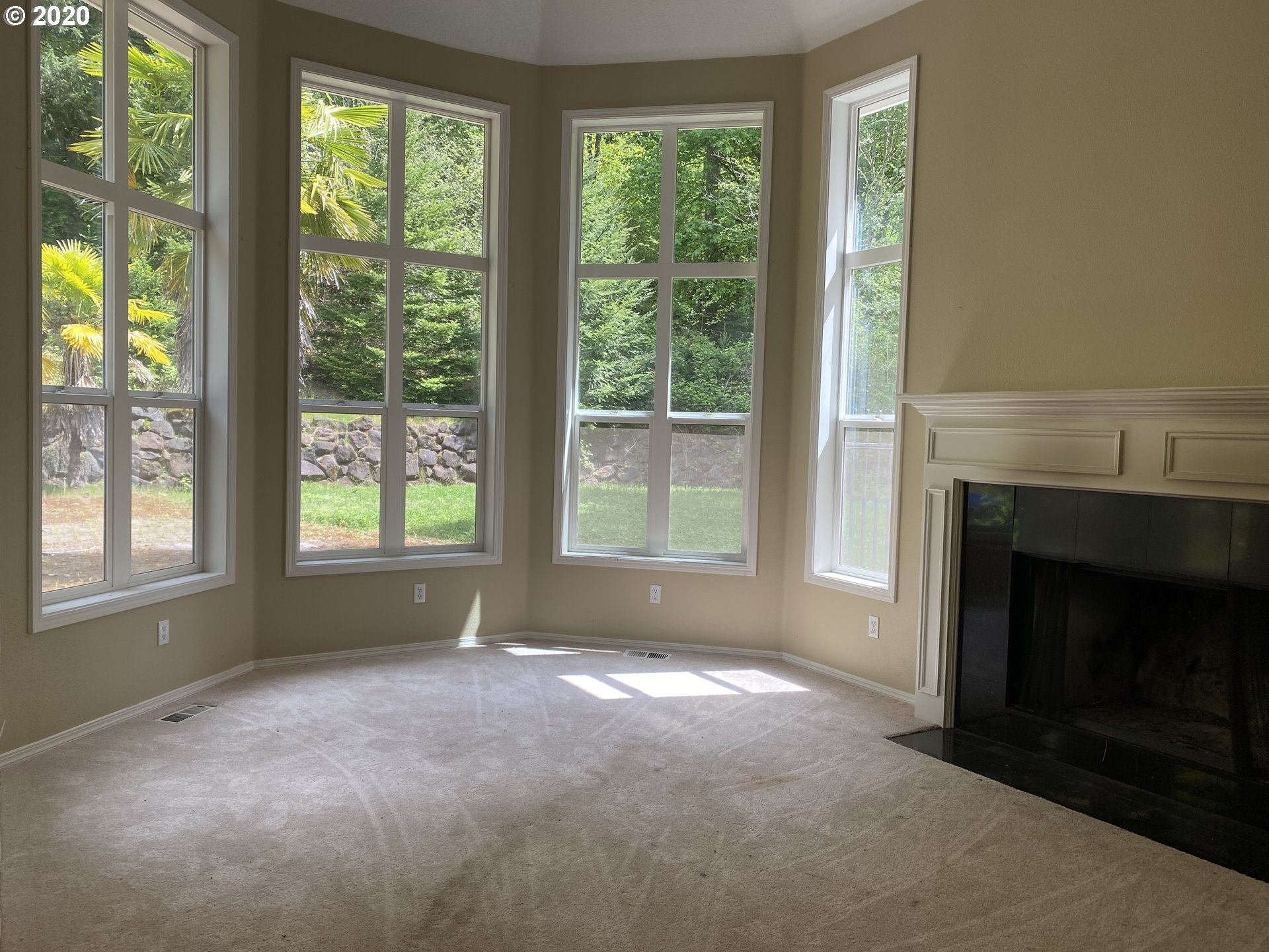 18478 South Walker Road Oregon City, OR 97045 - Photo 5 of 22 Gallery Image 5
