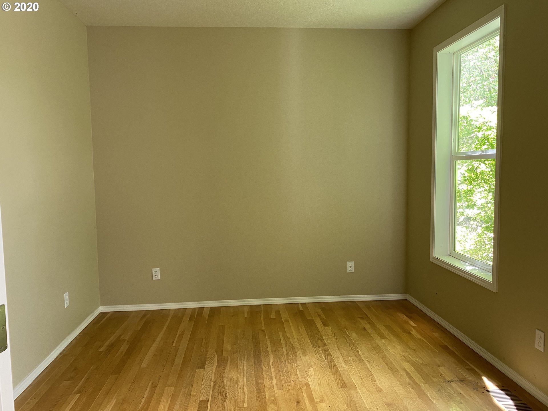 18478 South Walker Road Oregon City, OR 97045 - Photo 7 of 22 Gallery Image 7