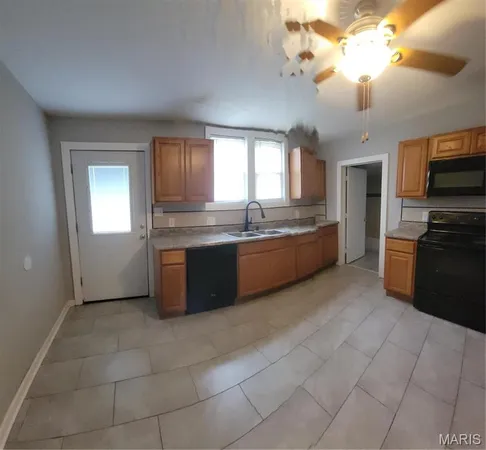 $105,000 | 215 Summit Avenue, Glen Carbon, IL 62034