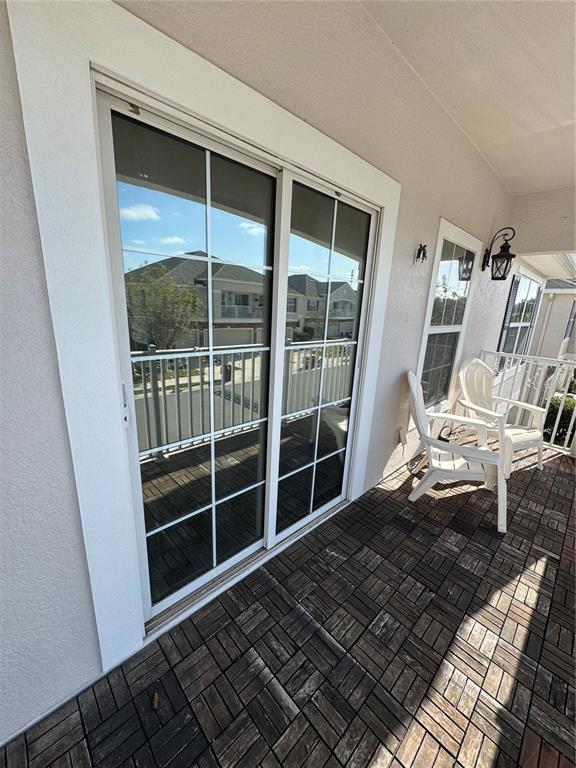 2318 Tanbark Ridge Place, Unit 2318 Plant City, FL 33563 - Photo 45 of 64 a view of a balcony