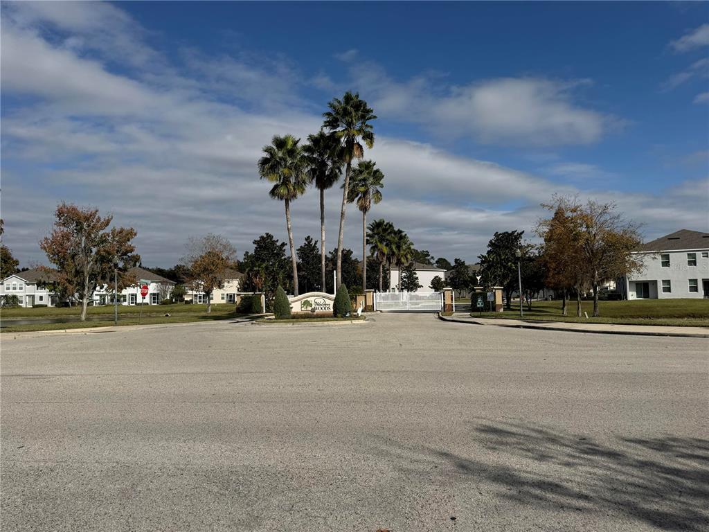 2318 Tanbark Ridge Place, Unit 2318 Plant City, FL 33563 - Photo 57 of 64