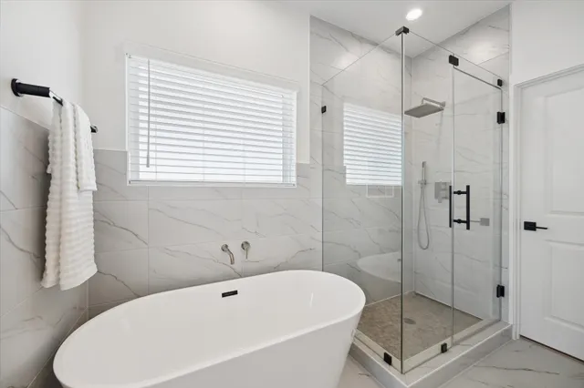 $399,900 | 5630 Camino Encantado Drive, Houston, TX 77091