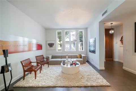 $2,686,000 | 230 Water Way, Miami Beach, FL 33141