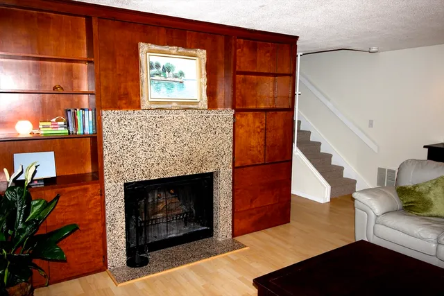 $3,000 | 532 Old Stone Brook, Unit 532, Acton, MA 01718