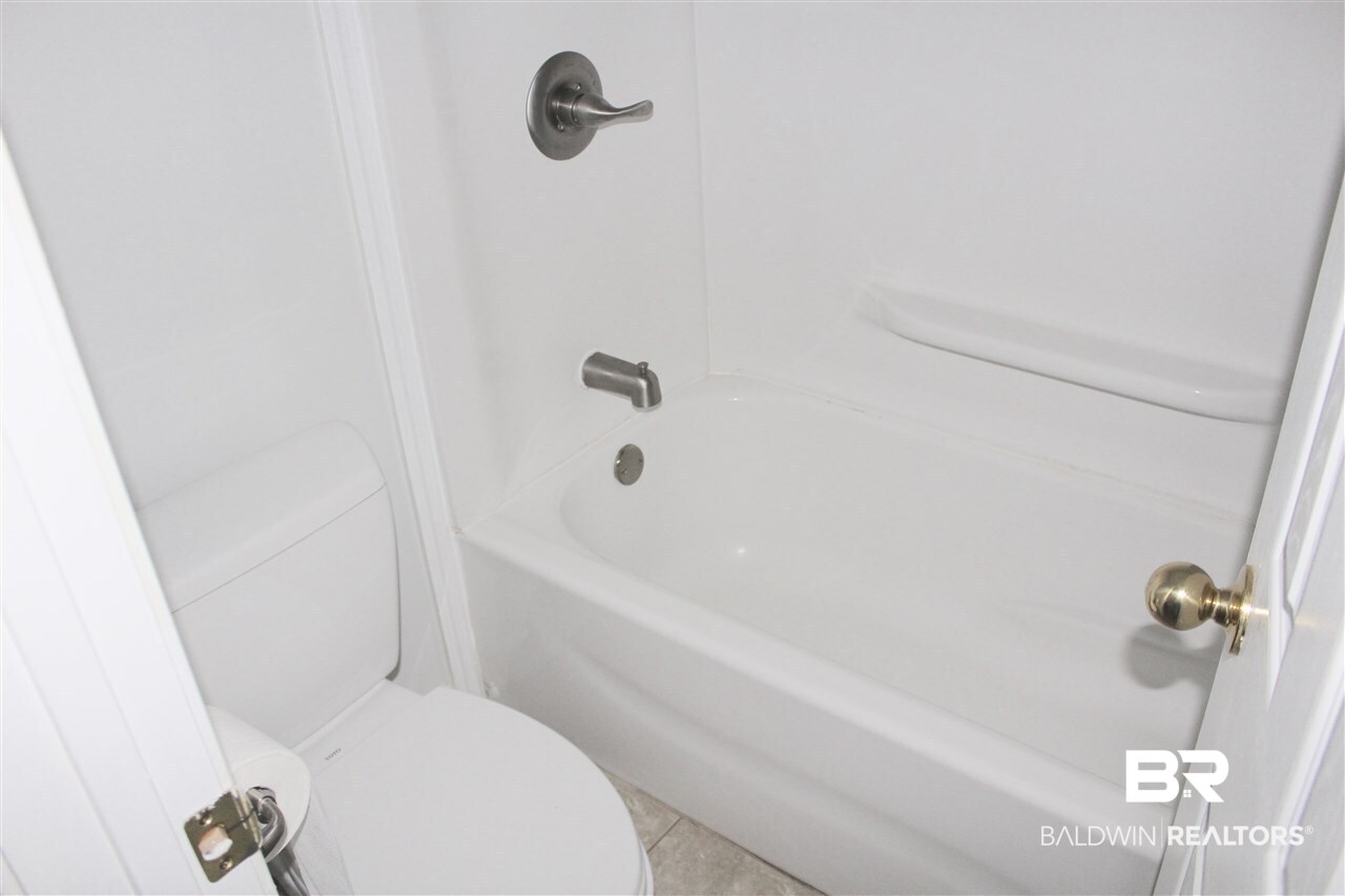 5933 Windham Court Mobile, AL 36608 - Photo 8 of 21